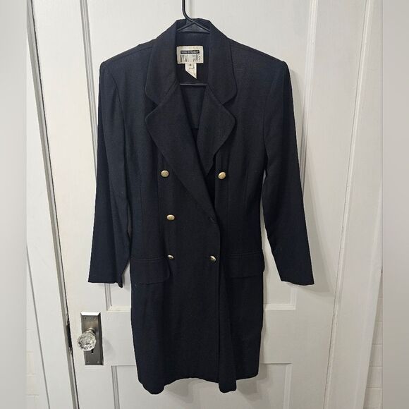 Vintage suit blazer dress, sz 4 with gold buttons and chain in back. - Picture 1 of 4